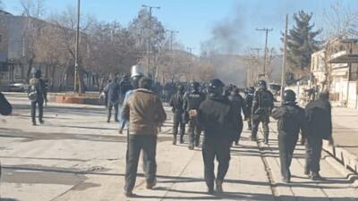 کشته شدن ۲ نفر در تجمع امروز لردگان / 3 کشته و 17 مجروح در ازنا / آتش زدن دفتر یک امام جمعه/ اطلاعیه سپاه: یک بسیجی به شهادت رسید