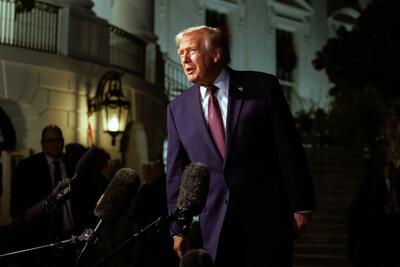 این شهردار ترامپ را «قلدر» خواند