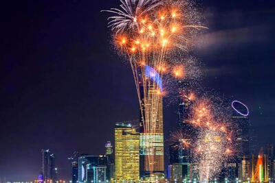 ببینید |  آتش‌بازی برج خلیفه بمناسبت سال نو ۲۰۲۶