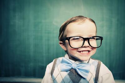 تماشای زودهنگام نمایشگرها؛ عامل پنهان اضطراب در سال‌های بعد