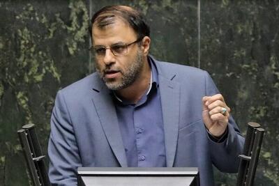 پرونده‌ها ابهامات زیادی دارد؛ اکبر طبری با ۳۰ سال حکم قطعی آزاد شده؛ مالک متخلف بانک آینده راست راست راه می‌رود و به ریش مردم می‌خندد و بابک زنجانی به بانک مرکزی فشار می‌آورد