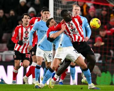 ساندرلند ترمز بردهای سیتی را کشید