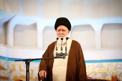 علم‌الهدی: افرادی را به صحنه می‌آورند تا ناکارآمدی‌ها را به گردن دولت شهید بیندازند