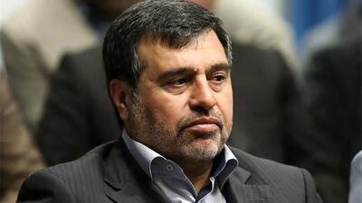 همتی هشدار داد: اصلاح اقتصادی قطره‌چکانی نتیجه‌ای جز تلاطم و بحران ندارد