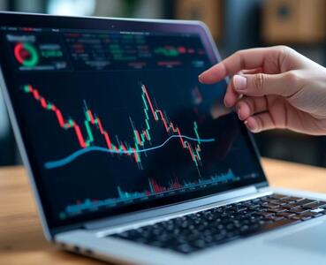 پیش‌بینی بورس فردا دوشنبه 15 دی 1404 | سیگنال دلار به شاخص سازها، تردید در نمادهای کوچک