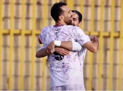 تساوی هوادار و نفت و گاز گچساران در یک بازی نفس‌گیر - پارس فوتبال