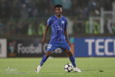 اندونگ اول فسخ کرد بعد تمدید؟/ ابهام در پرونده حقوقی هافبک استقلال - پارس فوتبال