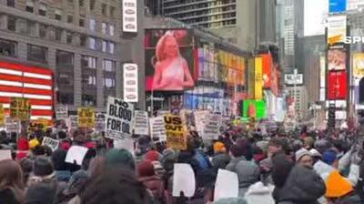 تظاهراتی علیه عملیات آمریکا در ونزوئلا در نیویورک در حال برگزاری است