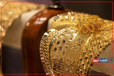پیش ‌بینی قیمت طلا و سکه دوشنبه ۱۵ دی ۱۴۰۴ / فرمان بازار طلا در دست دلار ماند + جدول قیمت‌ها
