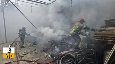 آتش‌ سوزی کارخانه کاله آمل کنترل شد | تخلیه بیمارستان و روستا ادامه دارد