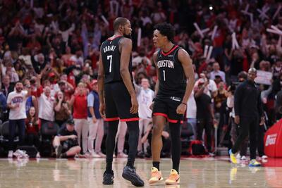 بسکتبال NBA | او کوین دورنت است، همه‌ می‌دانند کیست، مخصوصاً فینیکس سانز!