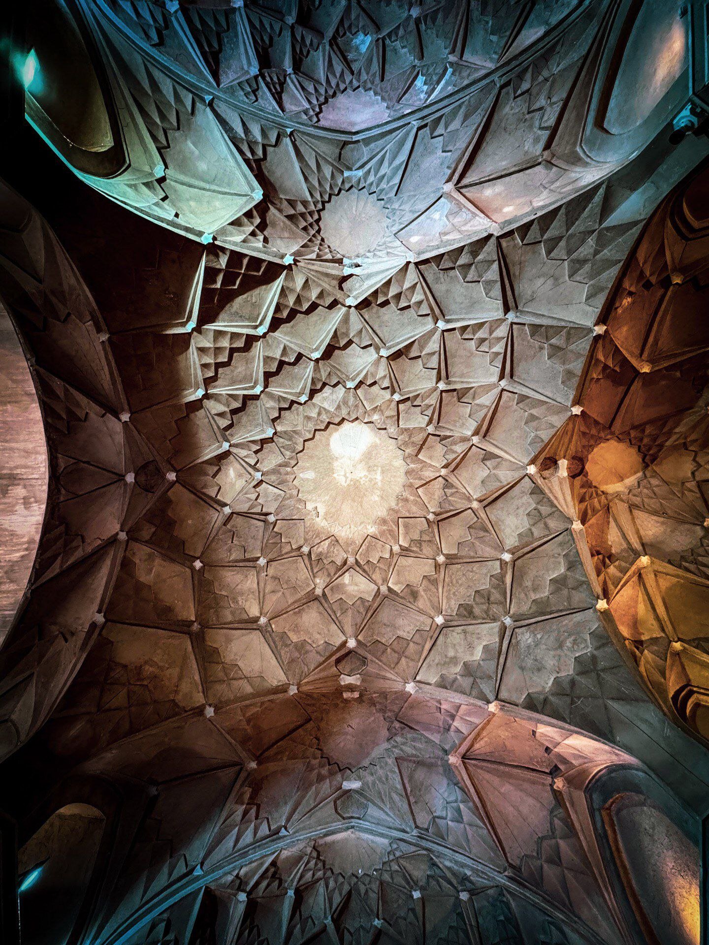 خانه بروجردی ها؛ کاشان