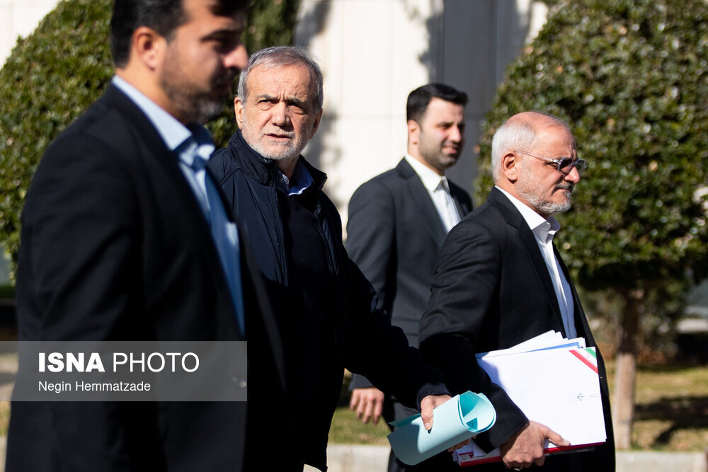 عکس/ حاشیه جلسه هیات دولت