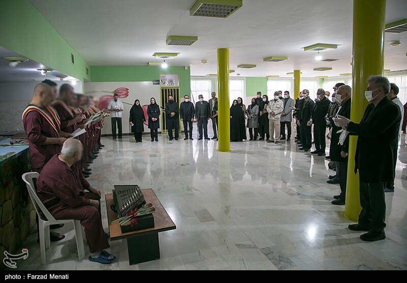 بازدید از آسایشگاه بیماران روانی در کرمانشاه