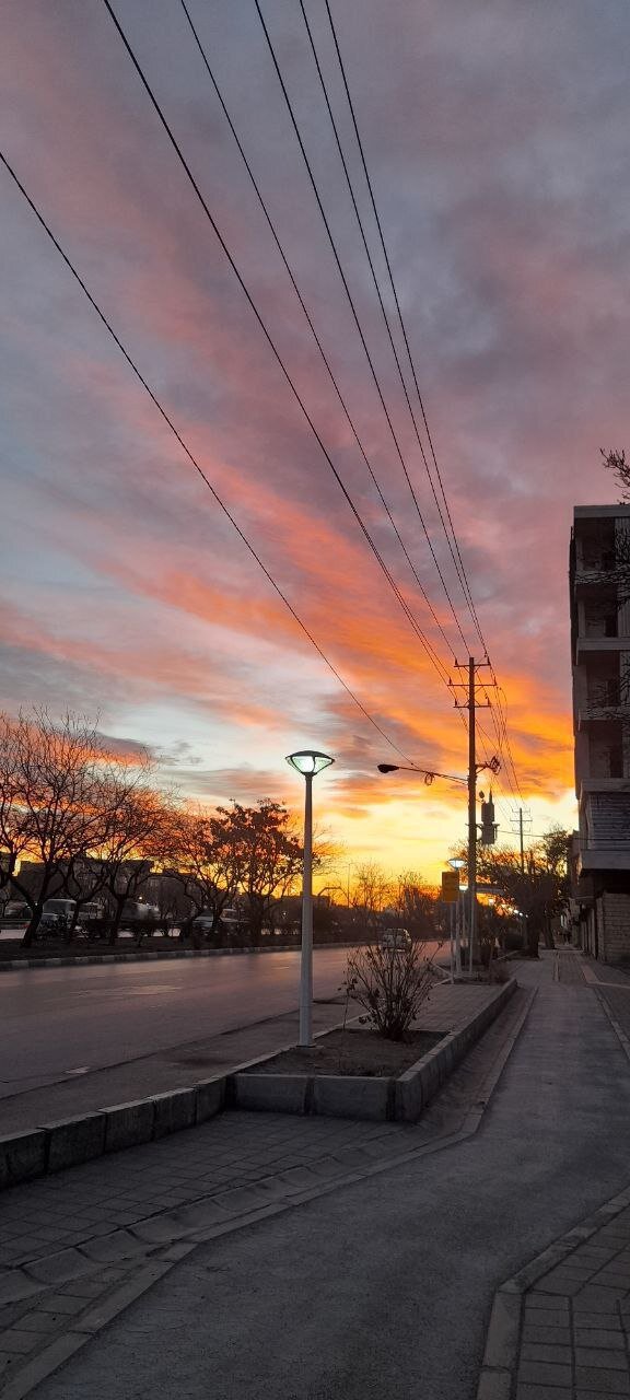 تصاویری از آسمان صبح امروز مشهد