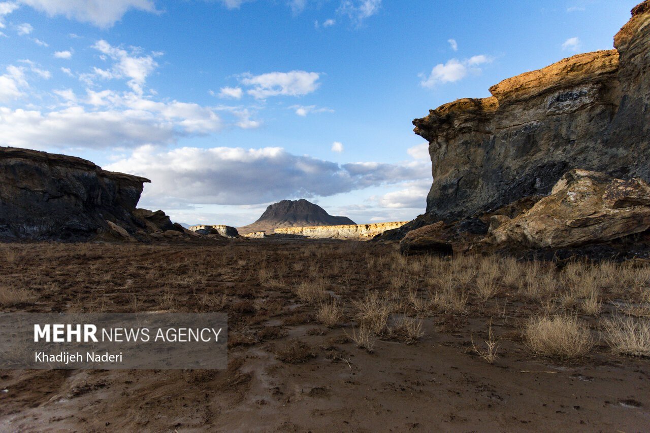 «تخته سرخ» و «دره دوزخی» اصفهان