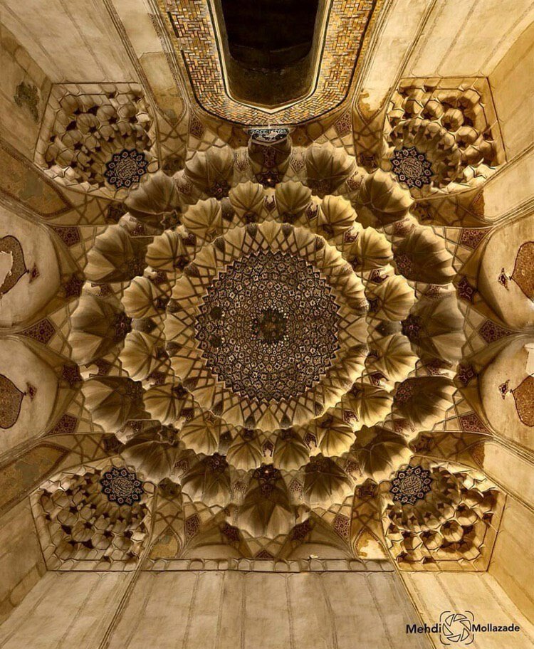 معماری منحصر به فرد مجموعه‌ی گنجعلی‌خان کرمان