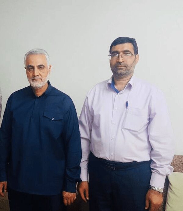 تصویری از فرمانده شهید موشکی در کنار حاج قاسم