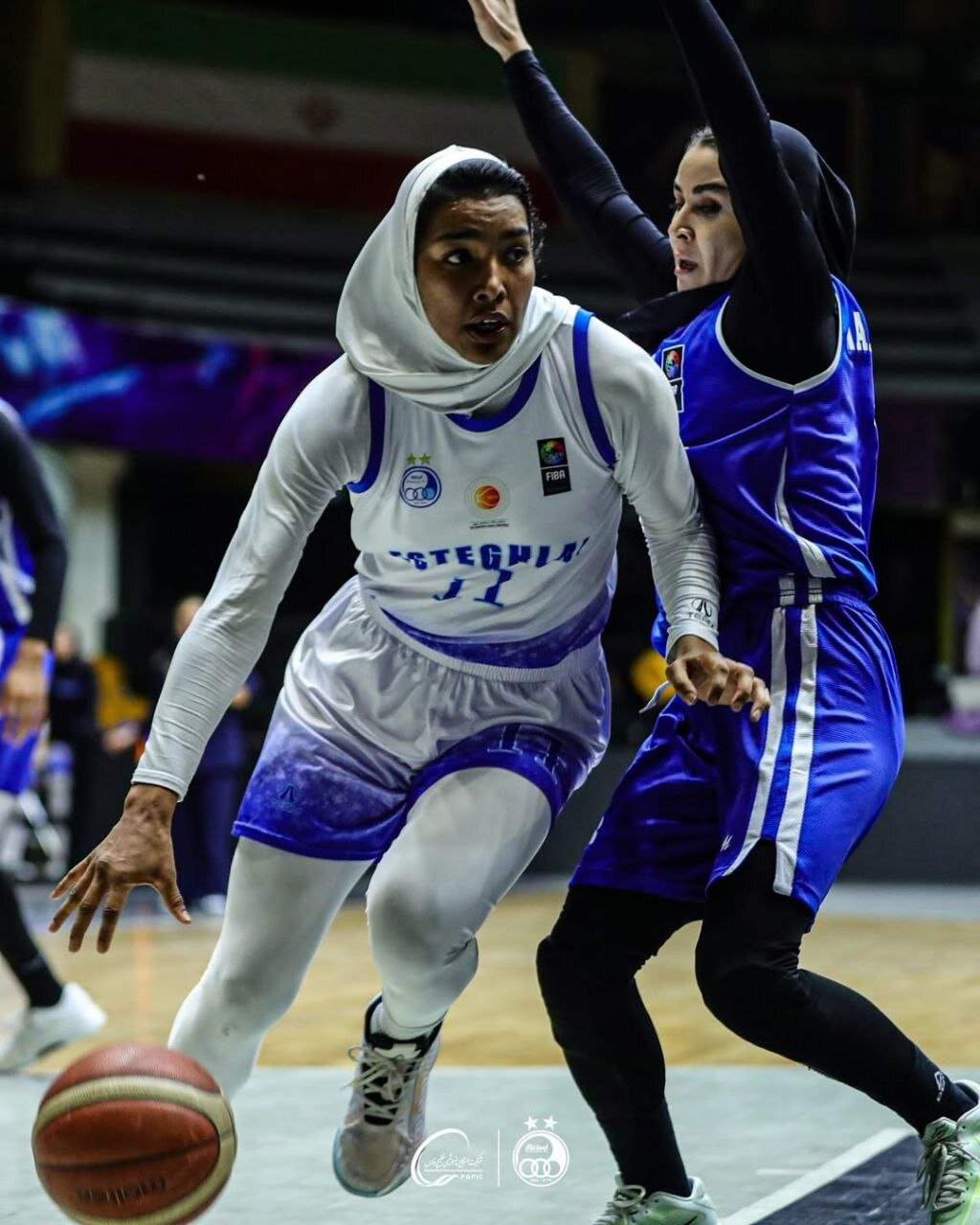 دیدار تیم‌های بسکتبال بانوان استقلال و پالایش نفت