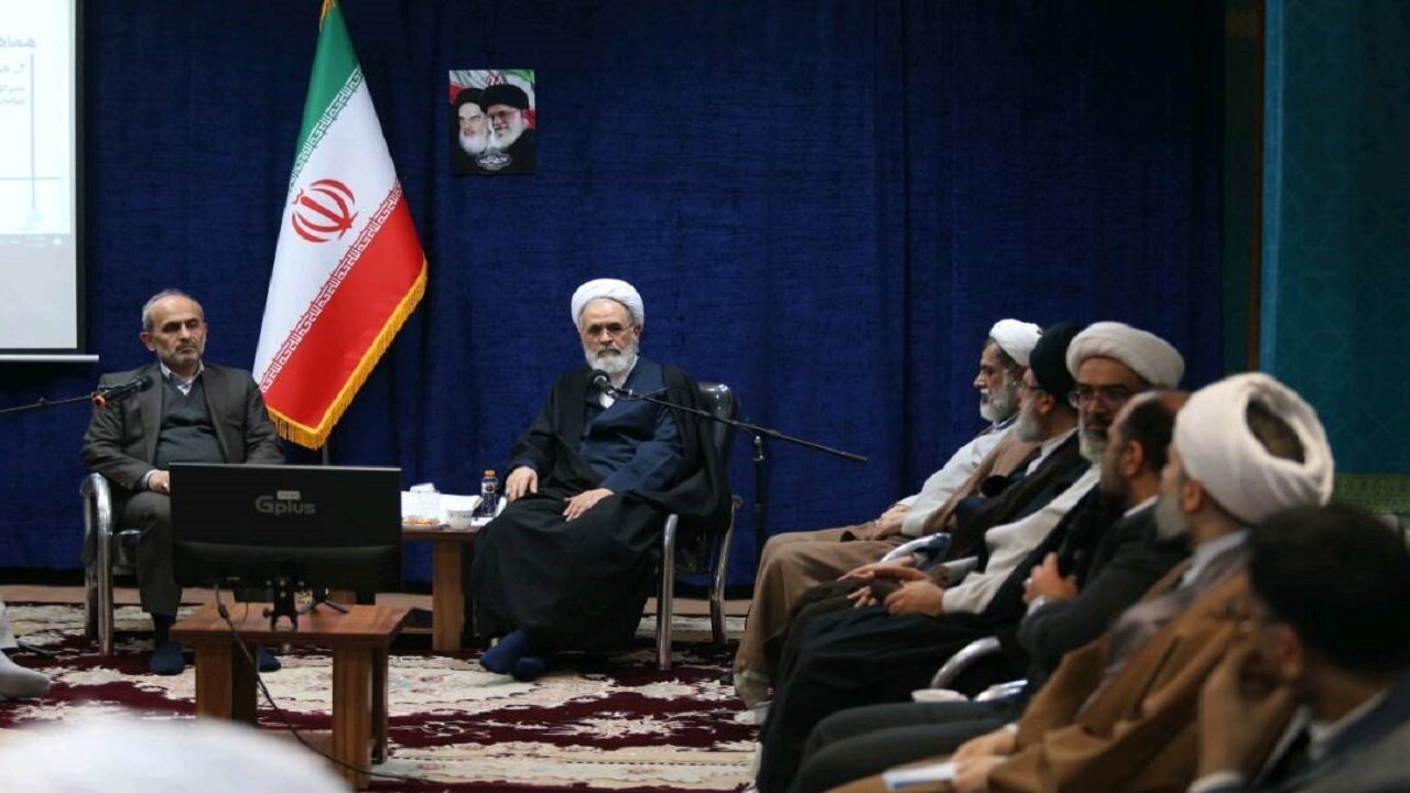 رسانه ملی و حوزه علمیه در مسیر ارتقای هویت ملی هم‌مسیرند