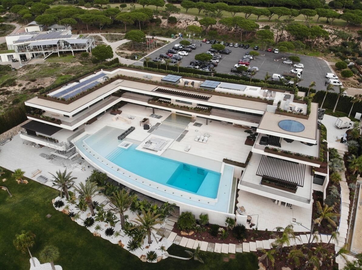 برنامه رونالدو برای دوران بازنشستگی؛ اقامت در عمارتی فوقلوکس