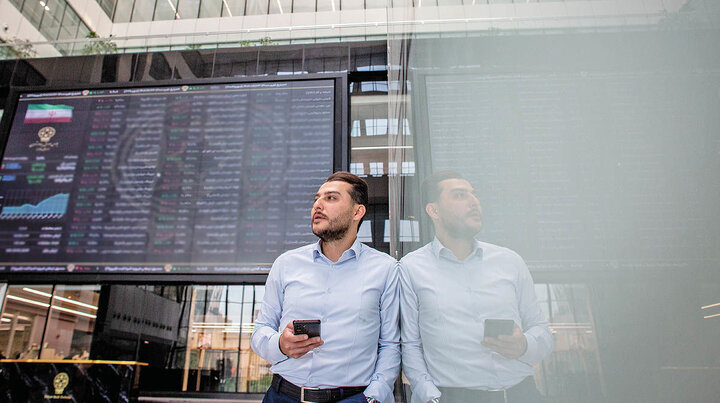 پیش‌بینی بورسِ فردا «دوشنبه»؛ شدت عرضه در بازار سهام کاهش می‌یابد؟