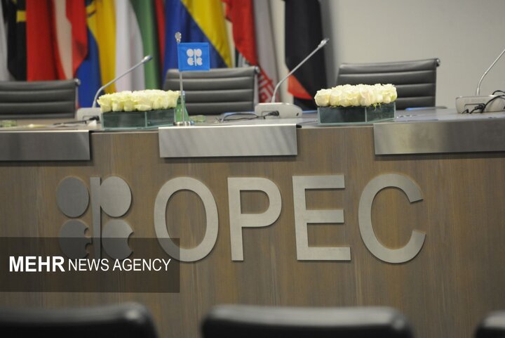تثبیت تولید نفت اوپک‌پلاس در ۳ ماه نخست ۲۰۲۶