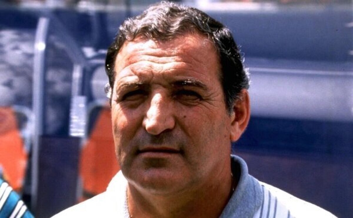 درگذشت سرمربی سرشناس بلغارستان